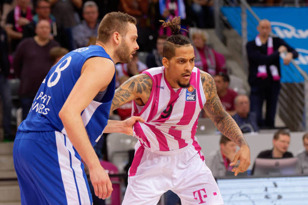 是前锋和后 是前锋和后