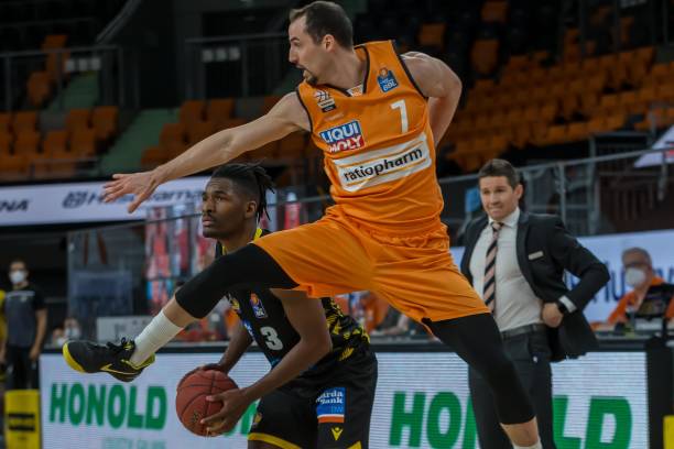 还需要时间 还需要时间