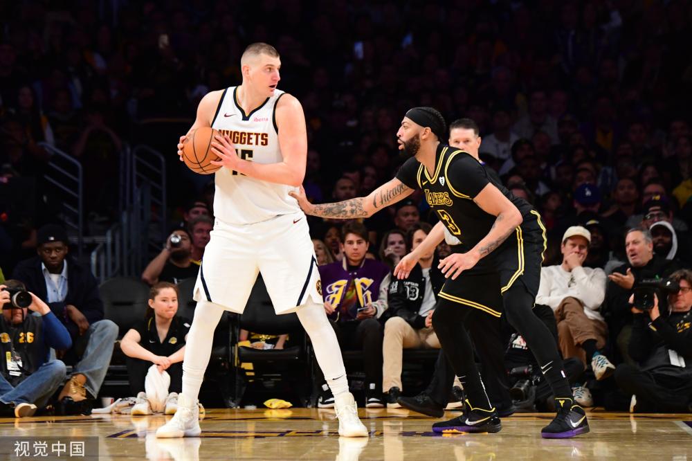 和百姓在服 和百姓在服