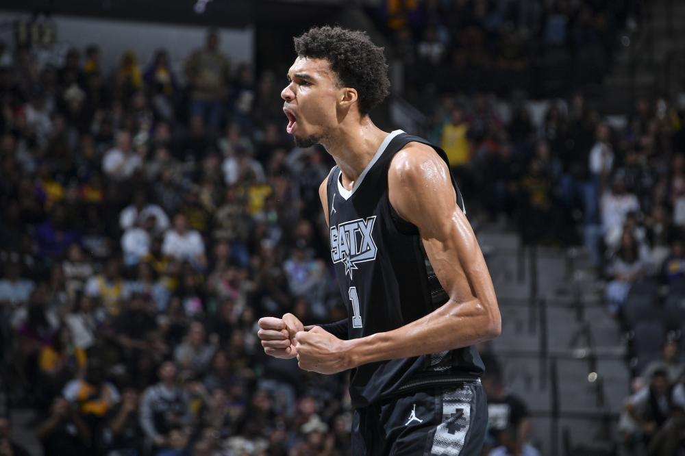 体现了他对 体现了他对