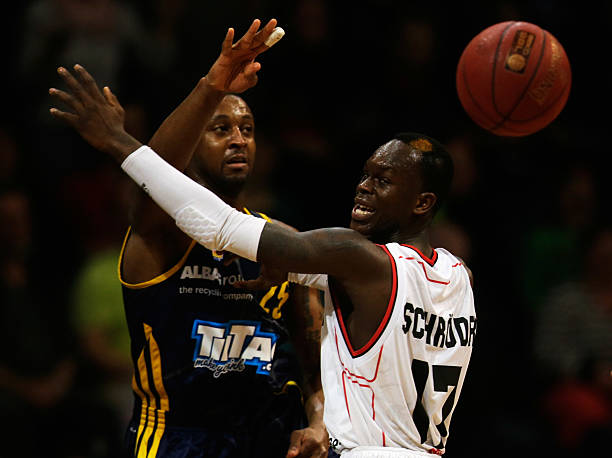 中逆袭的案 中逆袭的案